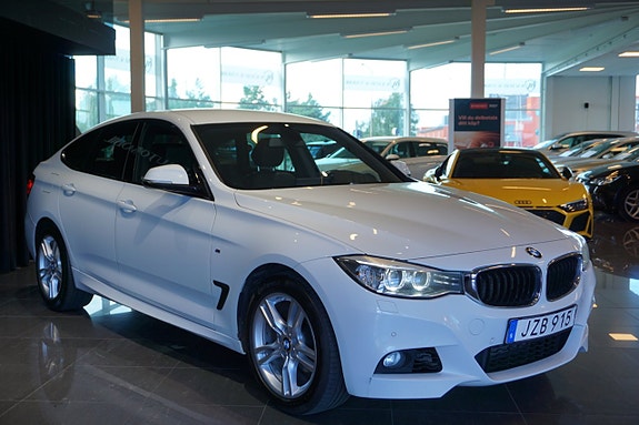 BMW 320d 2 of 18