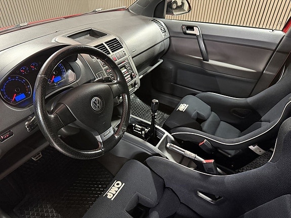 Volkswagen Polo 10 of 19