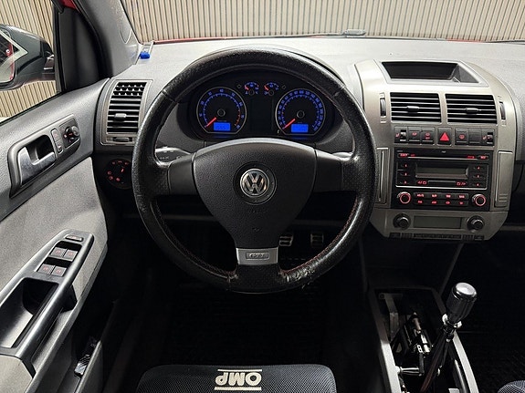 Volkswagen Polo 12 of 19