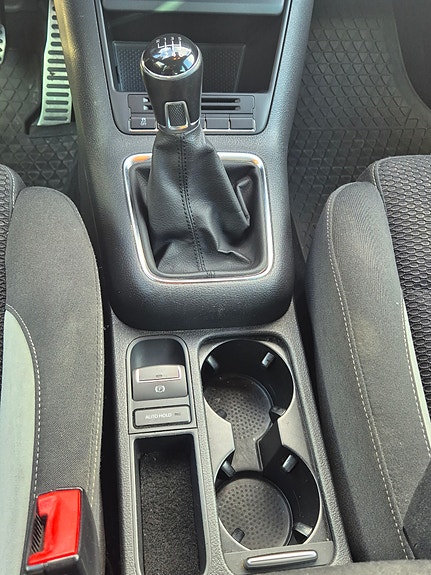 Volkswagen Tiguan 7 of 16