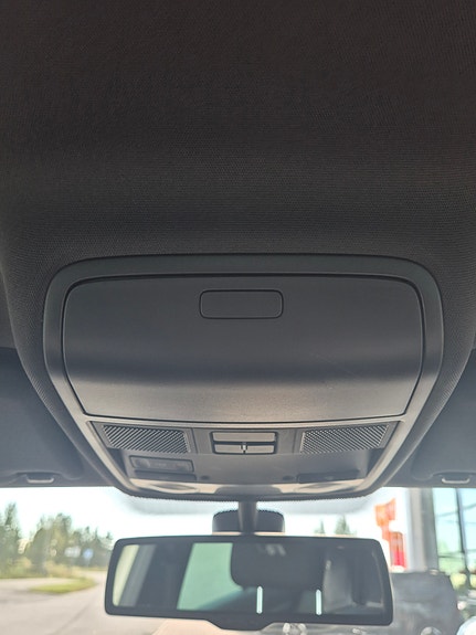 Volkswagen Tiguan 9 of 16