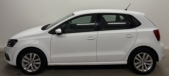 Volkswagen Polo 2 of 10