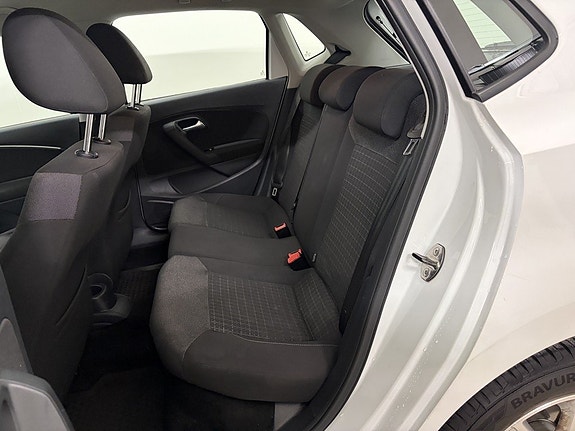 Volkswagen Polo 9 of 10