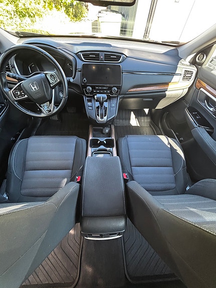 Honda CR-V 4 of 7