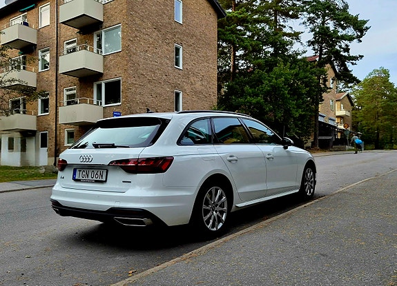 Audi A4 5 of 9