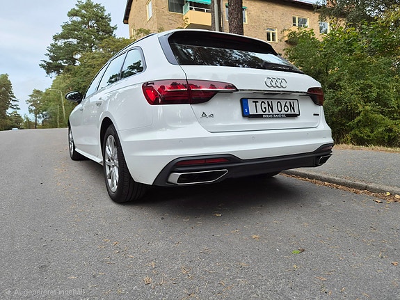 Audi A4 4 of 9