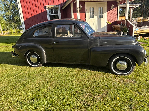 Volvo PV 2 of 3