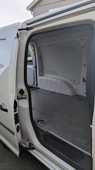 Volkswagen Caddy Maxi 7 of 8