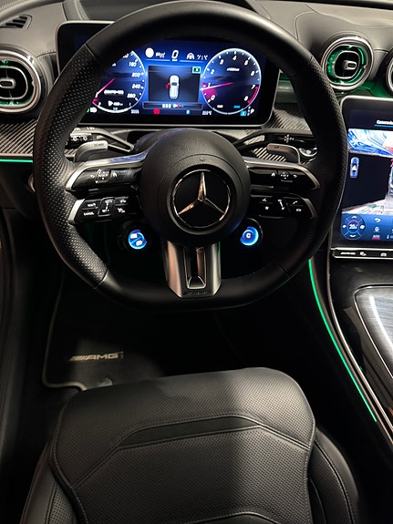 Mercedes-Benz C43 16 of 26