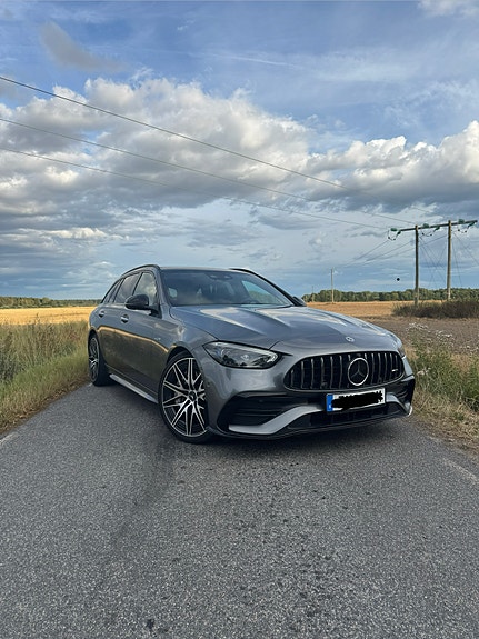 Mercedes-Benz C43 2 of 26