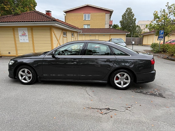Audi A6 8 of 9