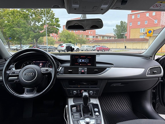 Audi A6 5 of 9