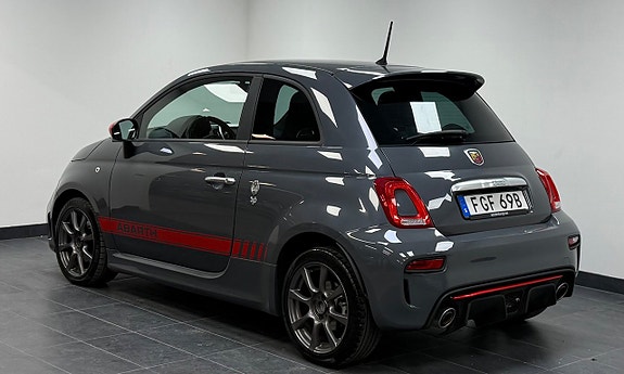 Abarth 595 2 of 14