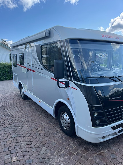 Dethleffs Globebus 1 2 of 18