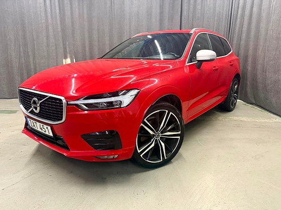 Volvo XC60 2 of 16