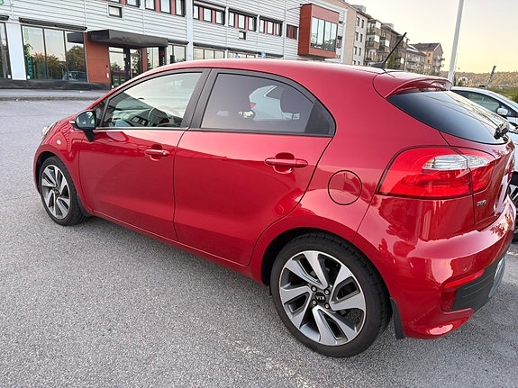 Kia Rio 2 of 4
