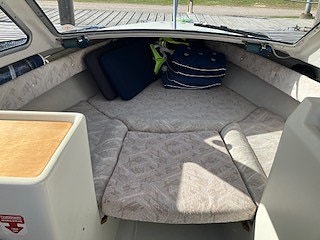 Crescent 590 Crown 2 of 4