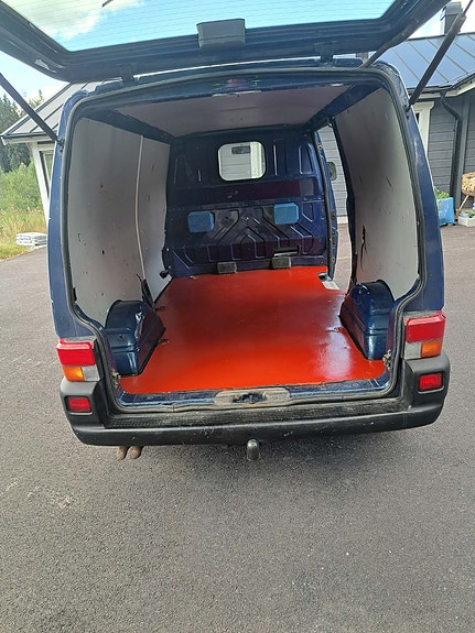 Volkswagen Transporter 7 of 9