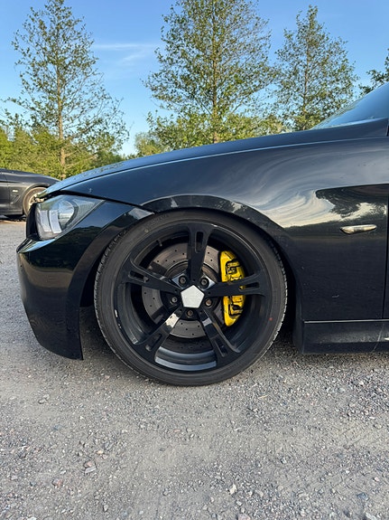 BMW 335d 5 of 7