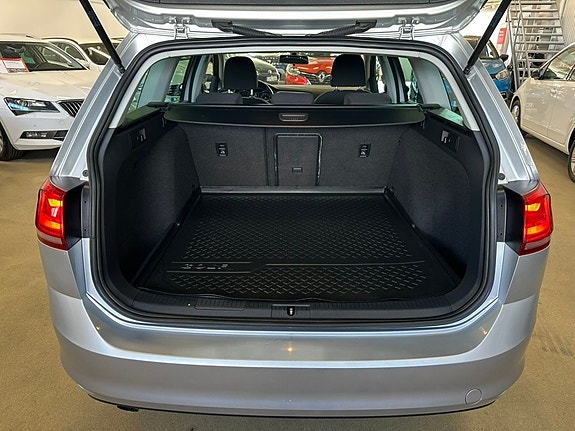 Volkswagen Golf I 6 of 28