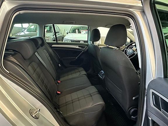 Volkswagen Golf I 10 of 28