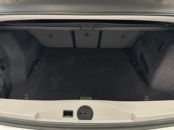BMW 320d 7 of 30