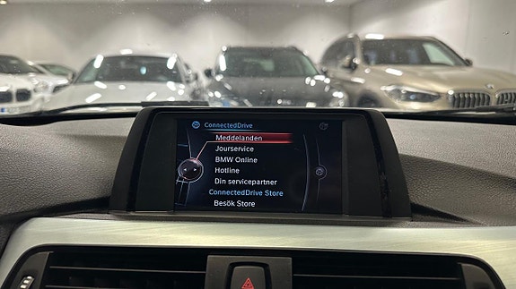 BMW 320d 26 of 30