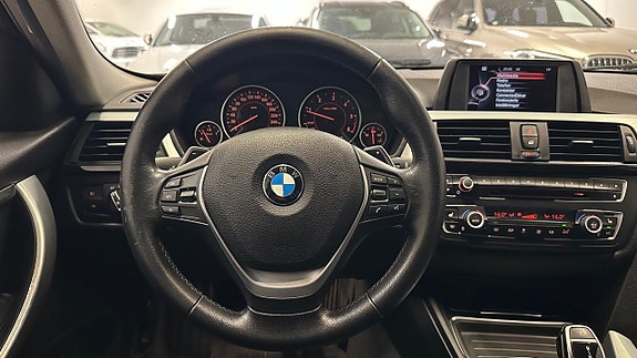 BMW 320d 20 of 30