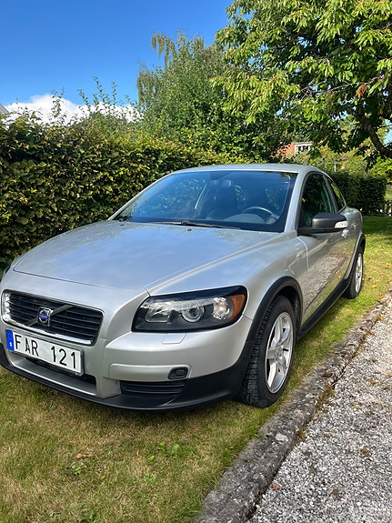 Volvo C30 2 of 8