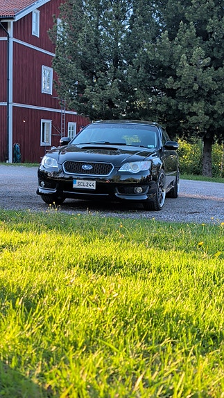 Subaru Legacy 6 of 6