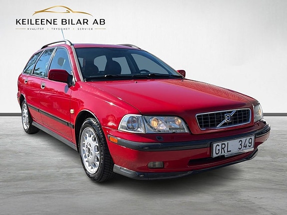 Volvo V40 5 of 23