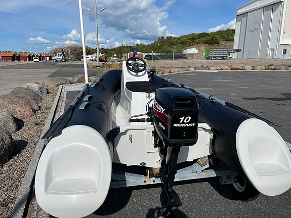 Ribbåt Grand 300 Mercury 10hk (15hk) 2 of 4