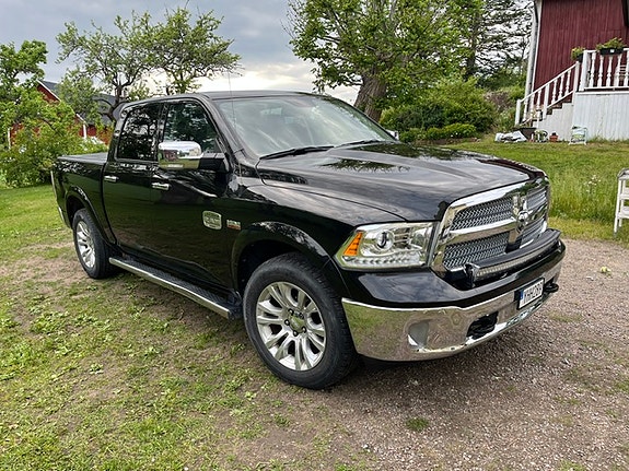 RAM 1500 2 of 6