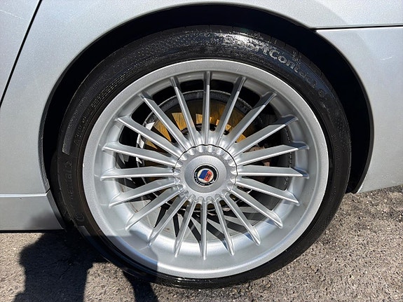 BMW 750Li 21 of 30