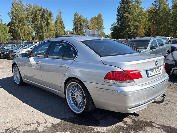 BMW 750Li 9 of 30