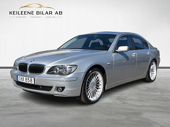 BMW 750Li 3 of 30