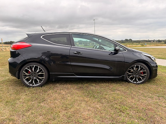 Kia ProCeed 7 of 11