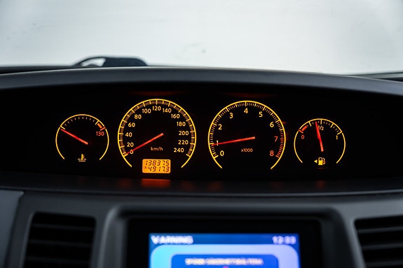 Nissan Primera 11 of 16