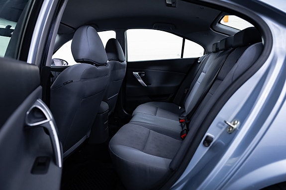 Nissan Primera 16 of 16