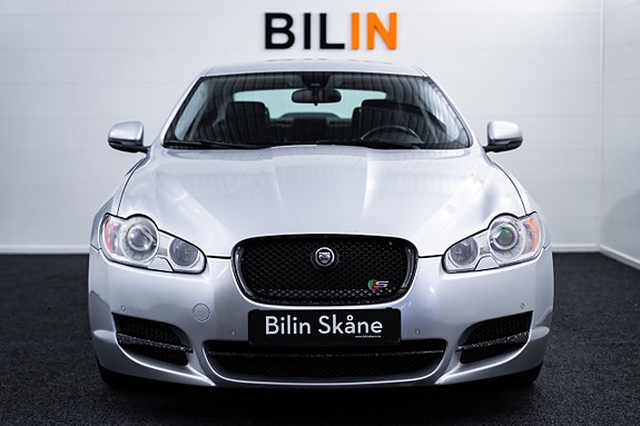 Jaguar XF 3 of 30