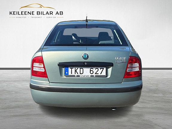 Skoda Octavia 6 of 23