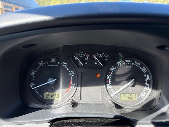 Skoda Octavia 10 of 23