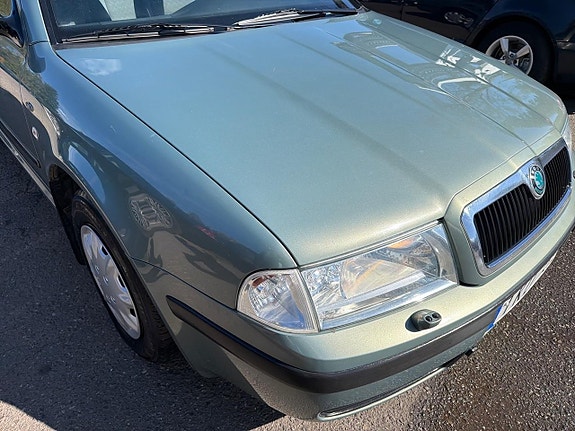 Skoda Octavia 17 of 23