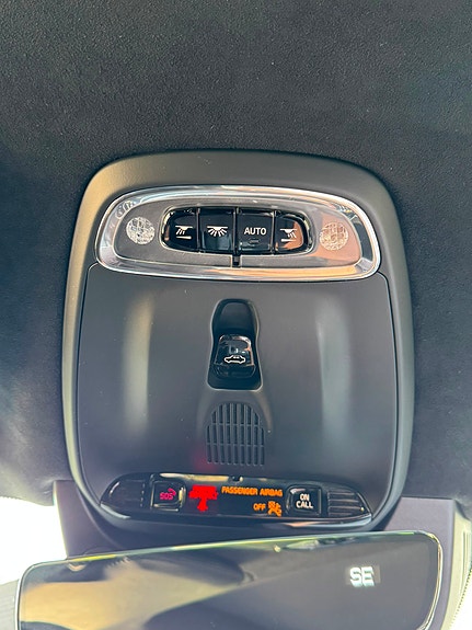 Volvo XC90 29 of 30