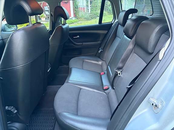 Saab 9-3 8 of 8