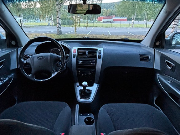 Hyundai Tucson 5 of 10