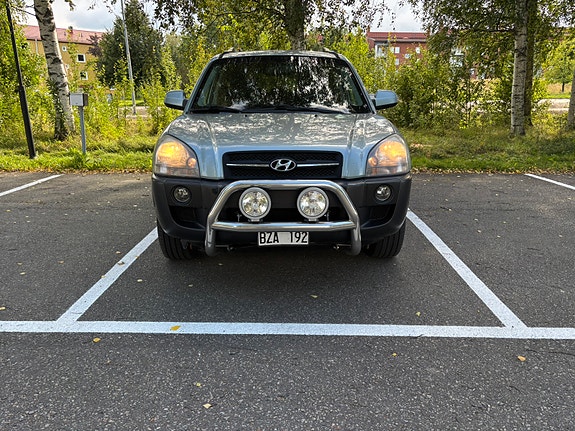 Hyundai Tucson 2 of 10
