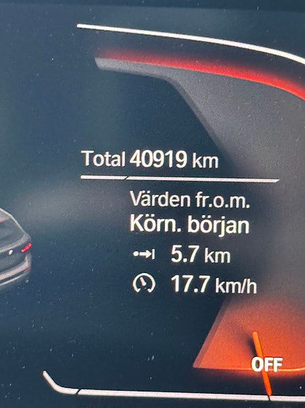 BMW 118i 7 of 21