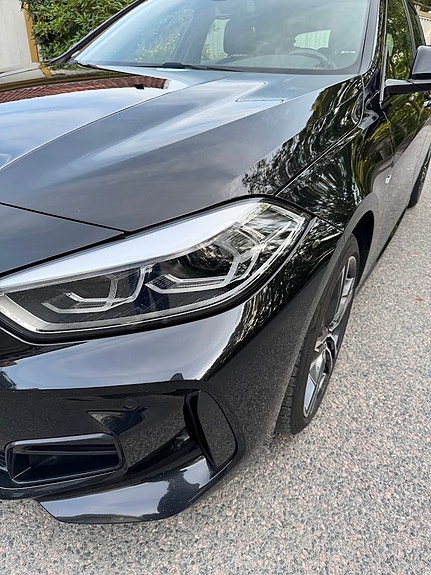 BMW 118i 15 of 21
