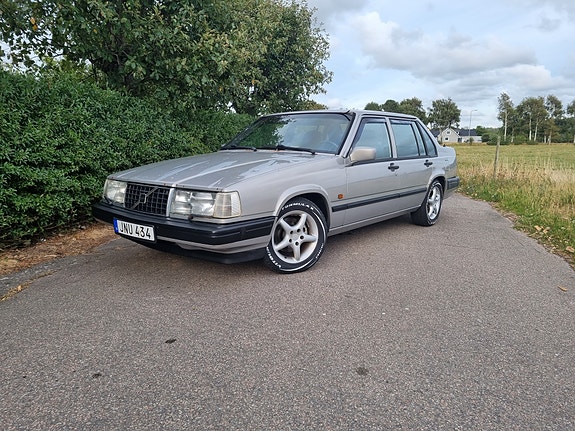Volvo 940 4 of 6